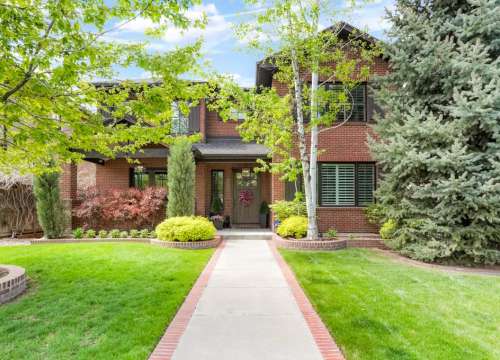 2153 S Columbine St.
