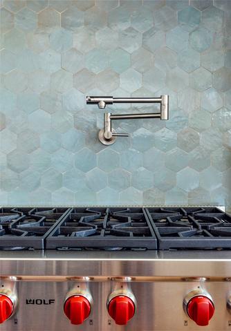 cle-tile-glazed-terracotta-zellige-hexagon-tea-ceremony-hex-kitchen